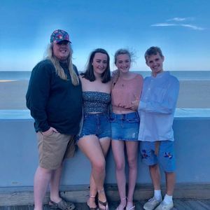 Meet your Posher, Morgan